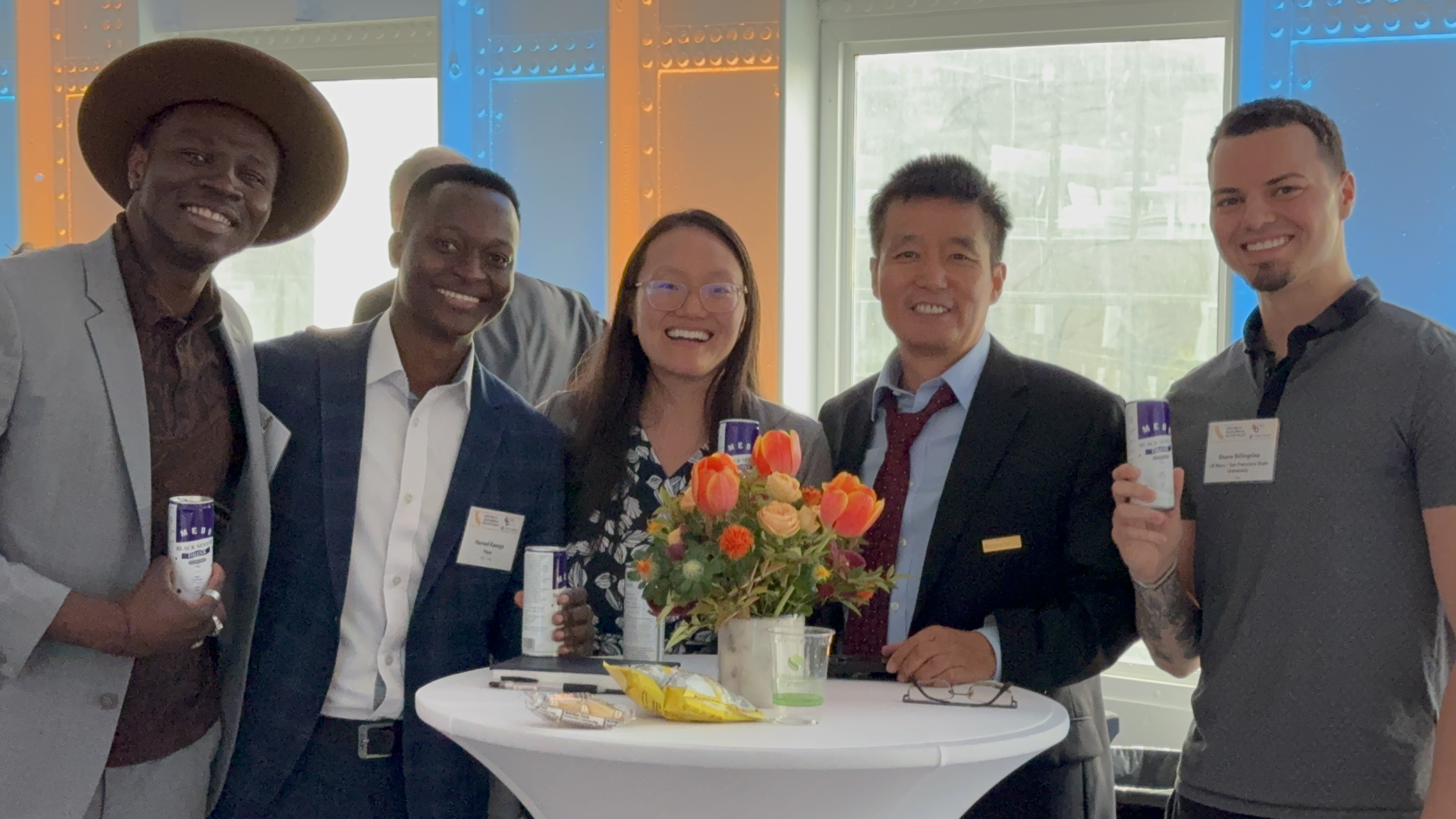 美寶再生源黑芝麻乳，APEC系列活動專供飲品。